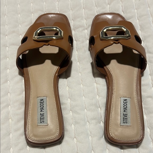 Steve Madden Brown Slide Sandals with Silver Buckle - Picture 1 of 3
